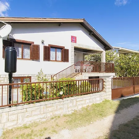 Danica Apartmán Nin