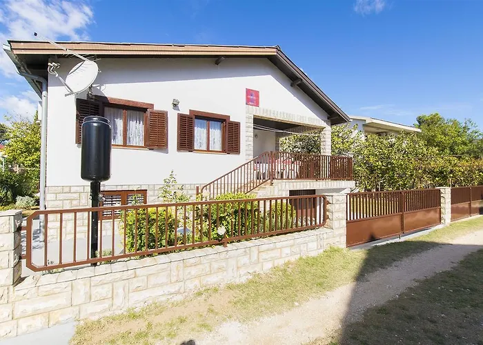 Danica Apartmán Nin